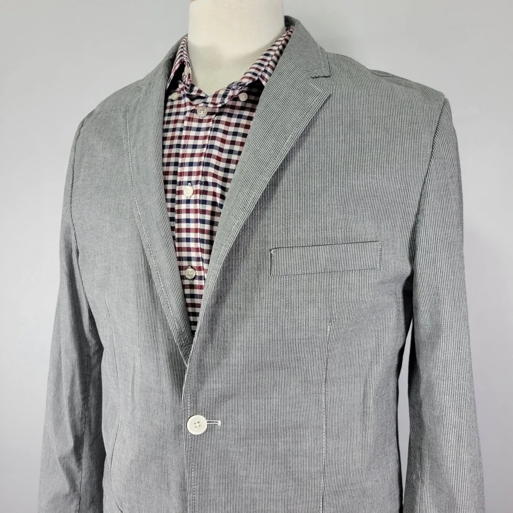 Material London Men's Sport Coat Blazer Two Button Unstructured Gray Striped‎ LG